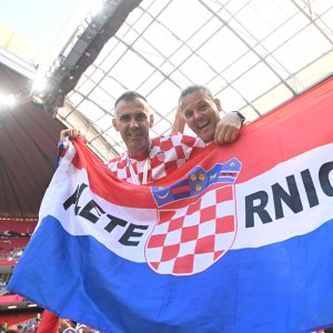 Navijači na utakmici između Hrvatske i Maroka