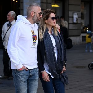Lana Pavić sa suprugom Markom prošetala gradom