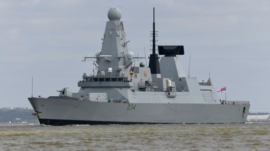 Britanski ratni brod prvi put u više od 30 godina 'skinuo' smrtonosnu prijetnju