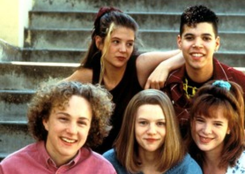 Prošlo je 25 godina: Evo zašto je 'I to mi je neki život' bila jedna od najboljih tinejdžerskih serija