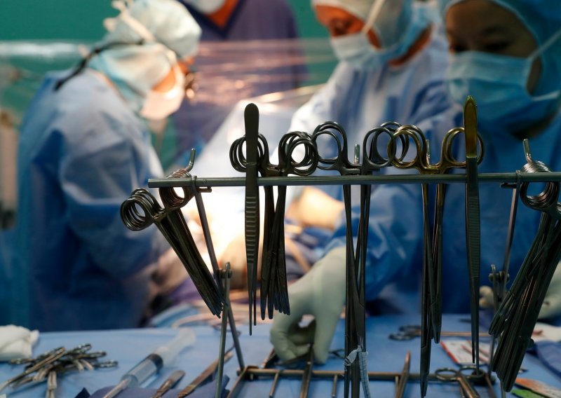 [VIDEO] Na operacije arterija troše se ogromni novci: Studije pokazuju da ih je moguće odčepiti i lijekovima