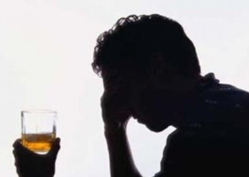 Burbon izaziva jači mamurluk nego votka