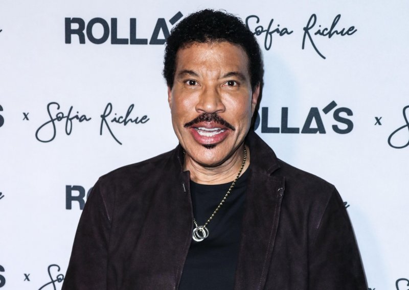 Lionel Richie želi ponovno okupiti najslavnije glazbenike i za sve žrtve koronavirusa snimiti jedan od najvećih hitova svih vremena