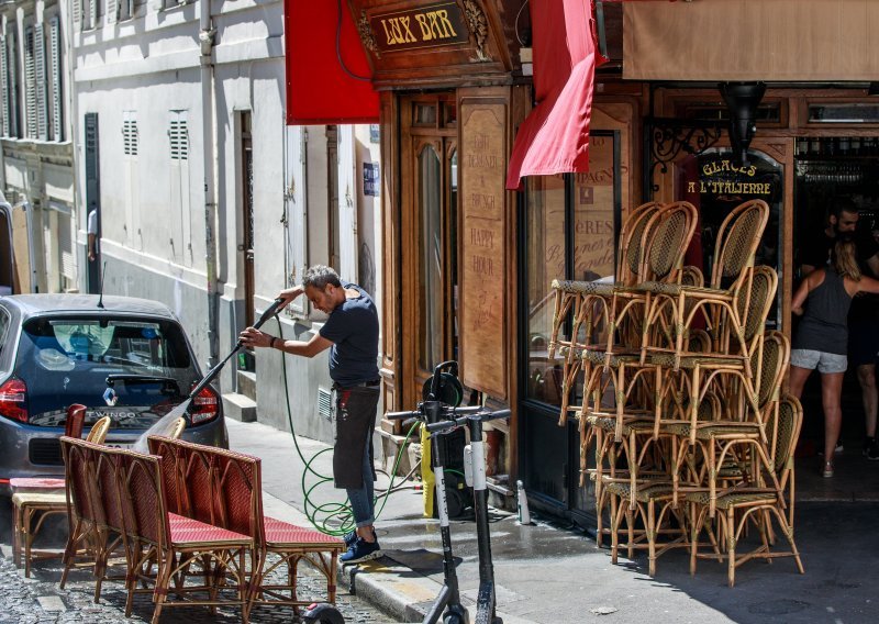 Francuska će otvoriti terase barova i restorana 19. svibnja