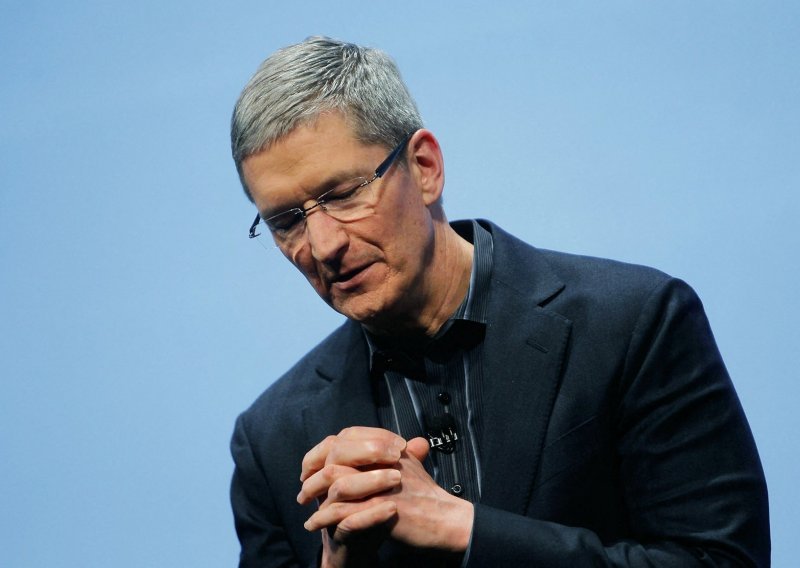 Još se čeka da industriju 'okrene naopačke', ali jedna stvar je sigurna - Tim Cook je u deset godina za Apple napravio čudo