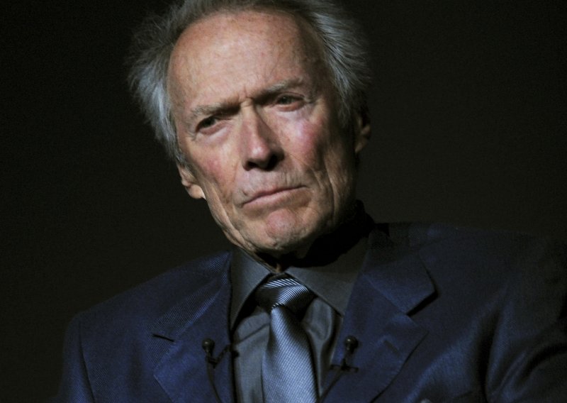 Clint Eastwood je opet u sedlu: U svom novom vesternu ponovo jaše i udara