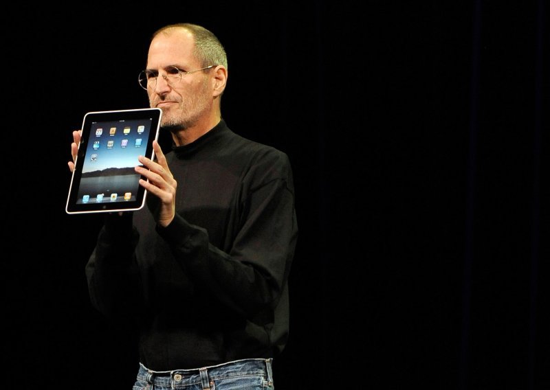 [FOTO] Apple, 10 godina od smrti Stevea Jobsa: od magije do stroja za profit