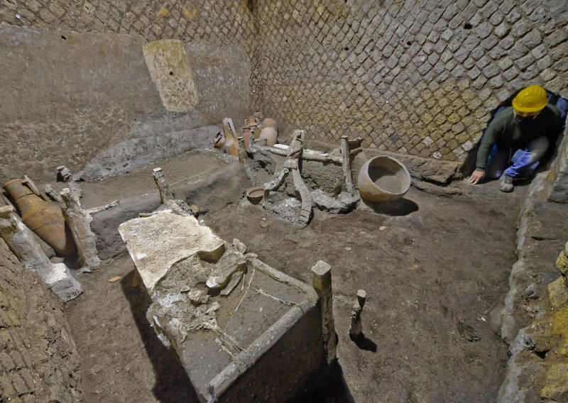 [FOTO] Kod Pompeja otkrivena prostorija za robove, pogledajte kako su živjeli u 16 kvadrata