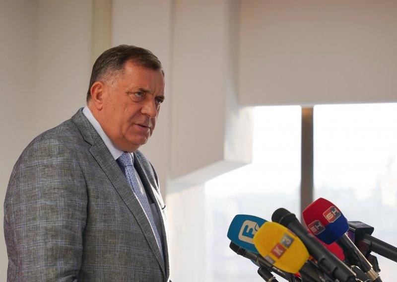 Dodik opet provocira: Najbolje rješenje je da Bosne nema