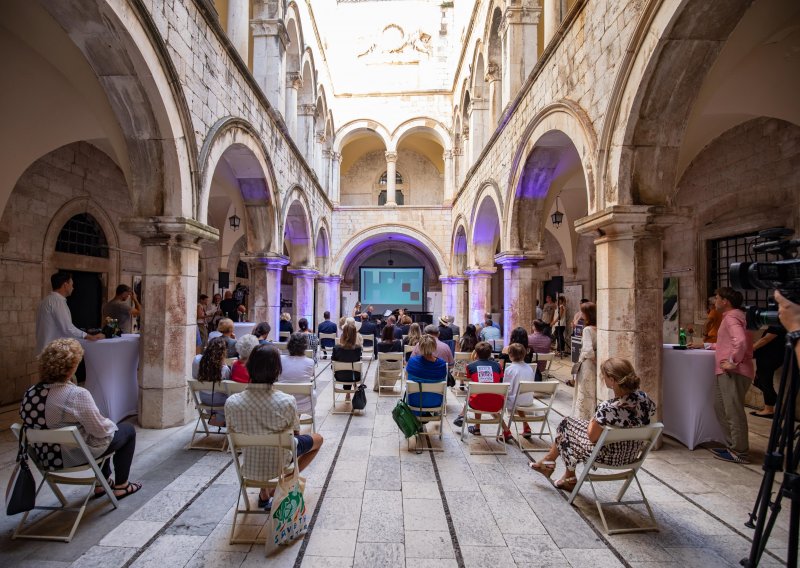 Kreće obnova palače Sponza u Dubrovniku, a za nju je prikupljeno 4,7 milijuna kuna