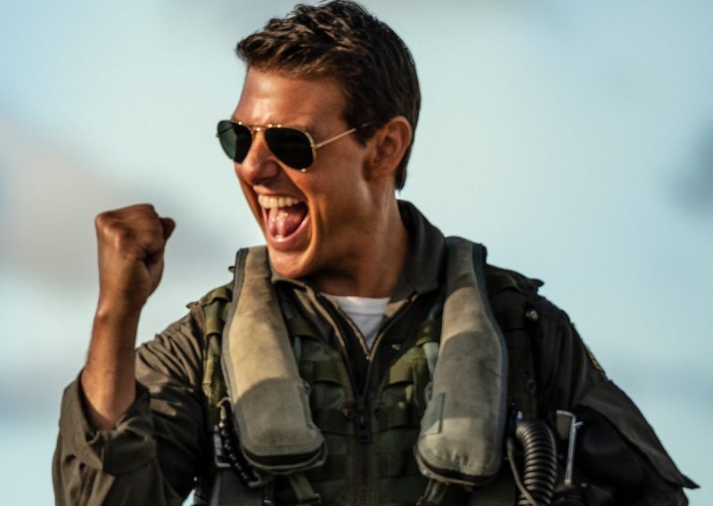 Oduvijek je znao kako biti u centru pažnje: Tom Cruise novom je vratolomijom najavio nastavak 'Top Guna'