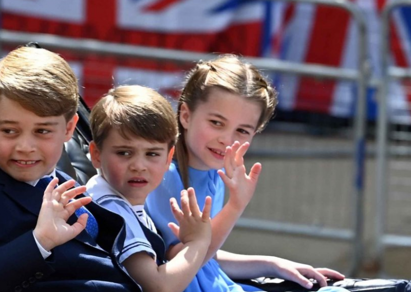 Mama Kate Middleton reciklira i dječje stajlinge: Preslatki princ Louis u košuljici svoga oca, princa Williama, staroj 37 godina