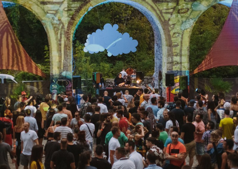 Thru The Bushes Festival u riječkoj Harteri okuplja najbolje od domaće elektroničke scene
