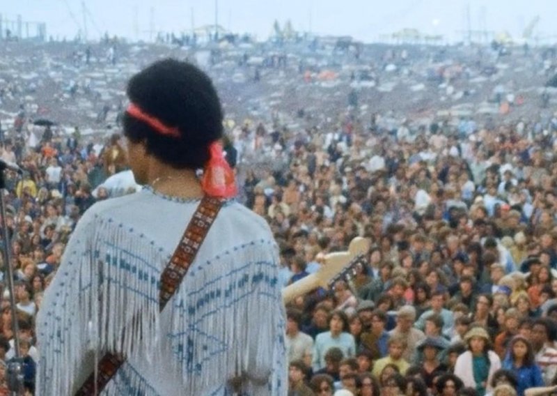 Hendrixu na Woodstocku platili 'bogatstvo' da svira kad su ljudi već otišli, a Santana u džep stavio 'sitniš'
