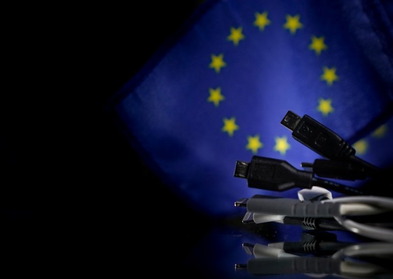 Pala konačna odluka EU-a: Uvodi se jedinstveni punjač za sve mobitele i ostale elektroničke uređaje