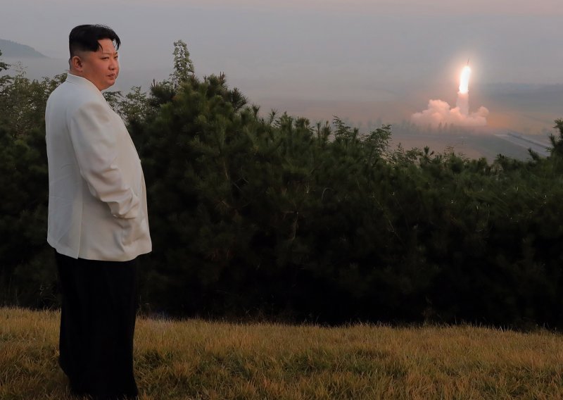 Južnokorejska agencija: 'Sjeverna Koreja će vjerojatno lansirati špijunski satelit'