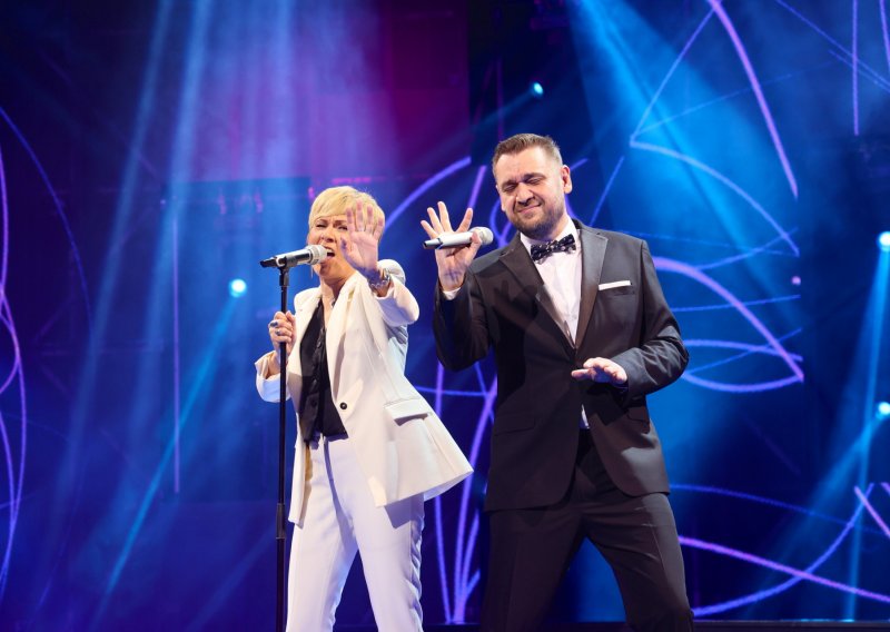 Ivana Šojat i Goran Bošković ispali iz showa Zvijezde pjevaju