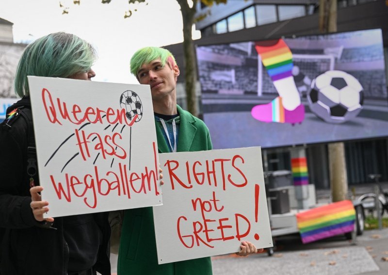 Jedan od ambasadora Mundijala komentarom o homoseksualnosti izazvao skandal