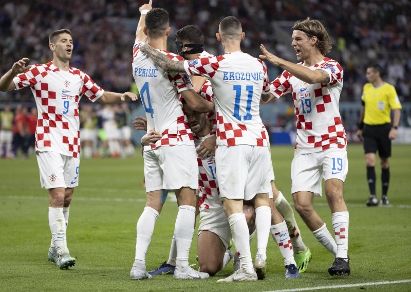[VIDEO] Poslušajte kako se pobjeda Hrvatske komentirala u 13 TV prijenosa; u Srbiji 'pustili suzu' nad Milanom Borjanom