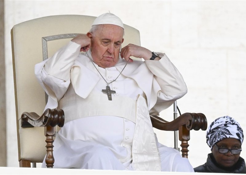 Papa Franjo spreman posjetiti Ukrajinu i Rusiju: Iću ću na oba mjesta ili ni na jedno