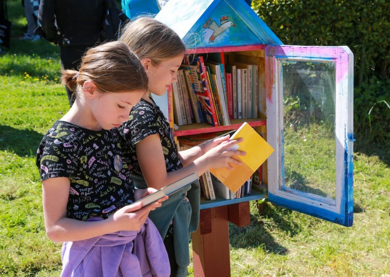 [FOTO] U parku Monte Zaro otvorena kućica za knjige