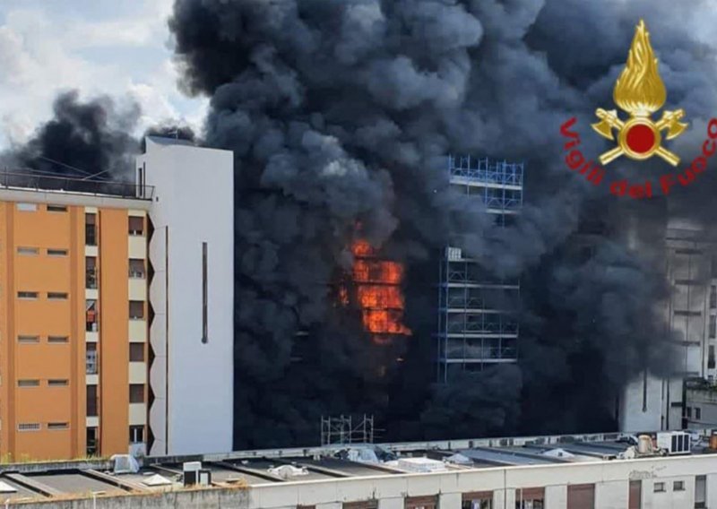 Veliki požar u stambenoj zgradi u Rimu, muškarac pronađen mrtav na stubištu