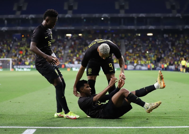 Brazil prvi put u povijesti igrao u crnim dresovima; evo koji je razlog!