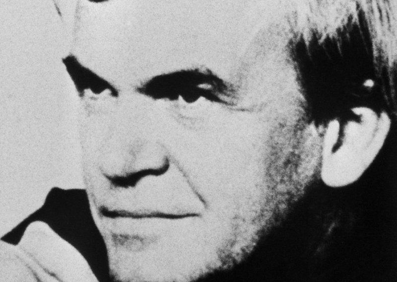 Umro Milan Kundera: Komunisti su ga se odrekli, a Češka mu vratila državljanstvo