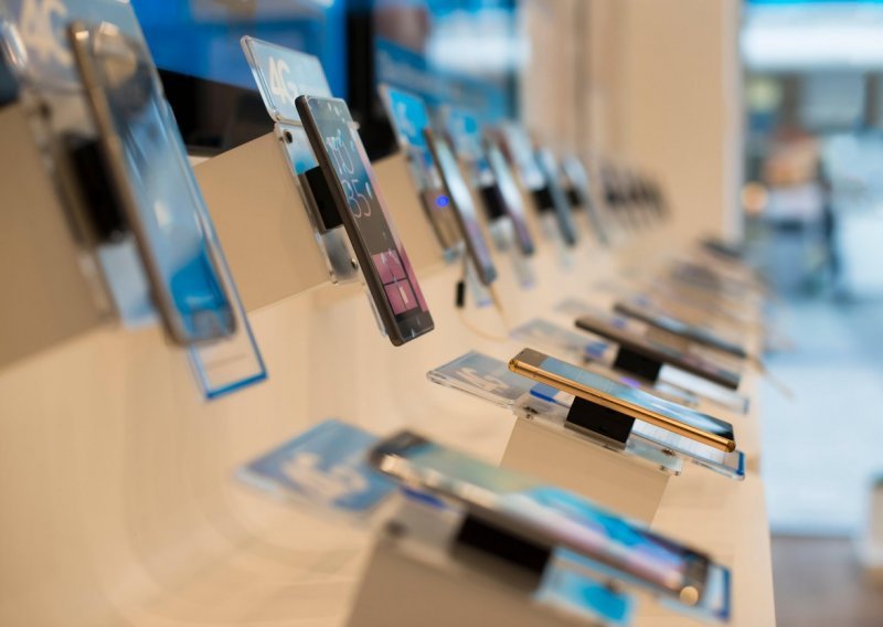 Objavljen popis najprodavanijih mobitela u prvoj polovici 2023.
