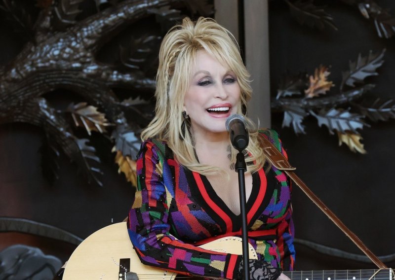 Dolly Parton otkrila tajnu sretnog braka koji traje skoro 60 godina