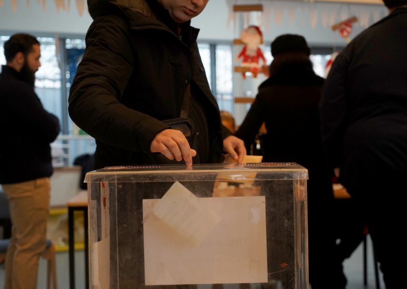 Bitka za glasove u Beogradu, evo kakve nepravilnosti su zabilježene na biralištima
