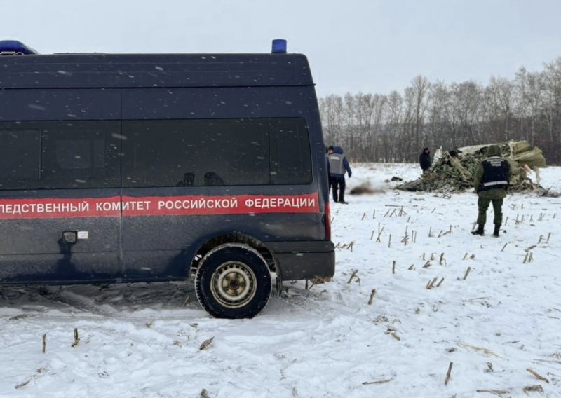 Rusi tvrde da su na mjestu pada aviona pronađeni fragmenti projektila