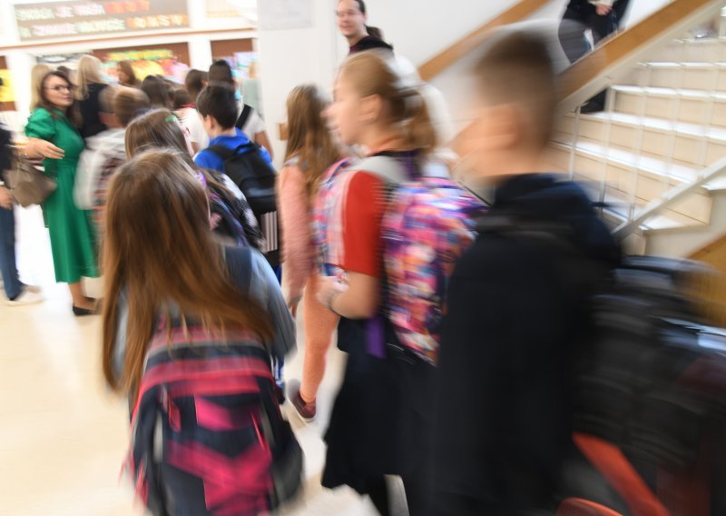 Učenik terorizira vršnjake u zagrebačkoj školi: Njih 10 tražilo psihološku pomoć