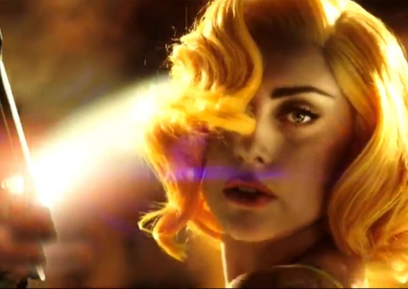 Neprepoznatljiva Lady Gaga u traileru 'Machete kills'