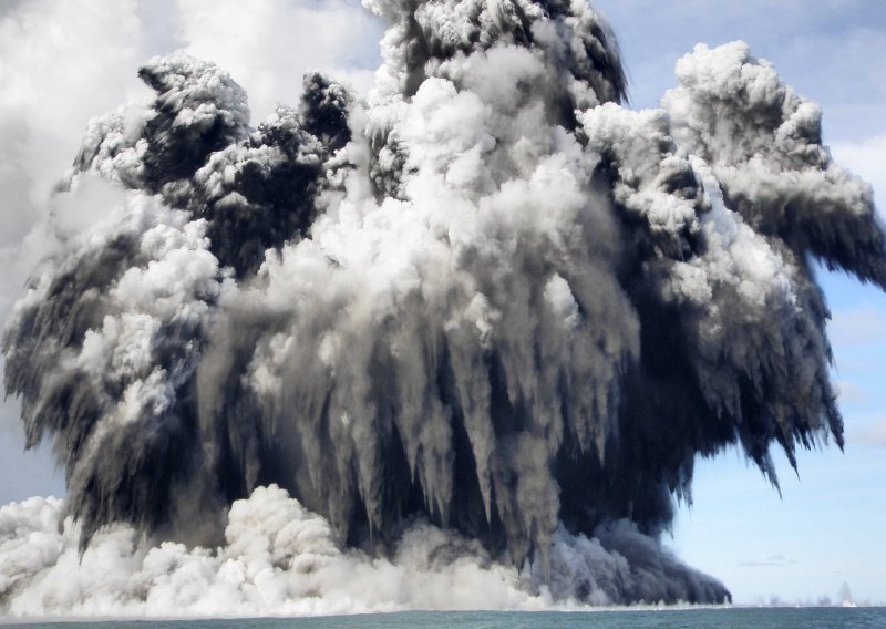 U Pacifiku se rađa supervulkan koji može uništiti život