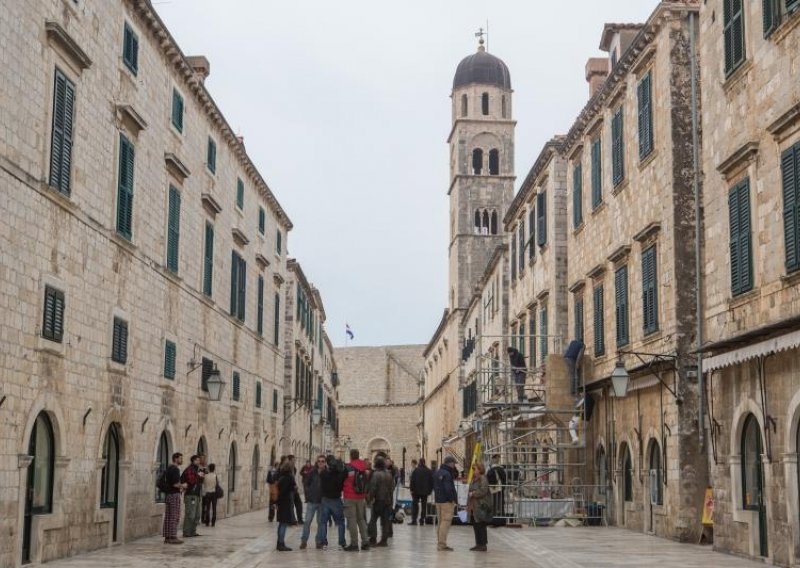 U Dubrovnik osvanule kulise za nove 'Ratove zvijezda'