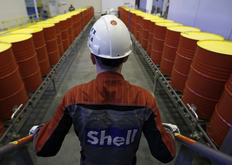 Royal Dutch Shell kupuje BP?