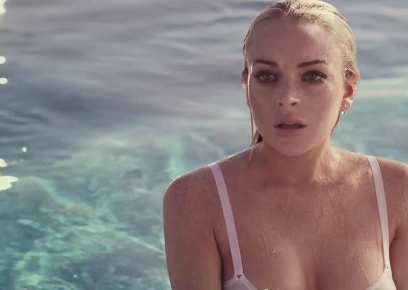 Lindsay Lohan ponovo pokazuje adute na Instagramu