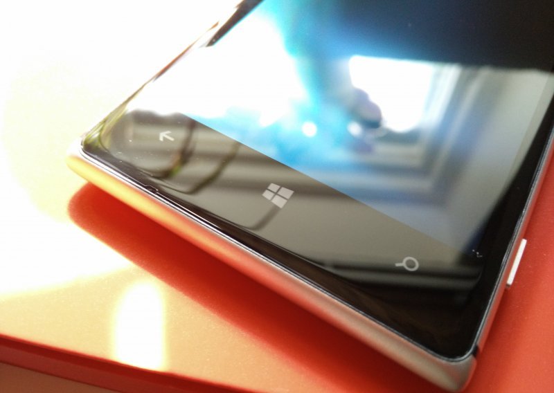 Microsoft se (opet) planira vratiti u mobilni svijet
