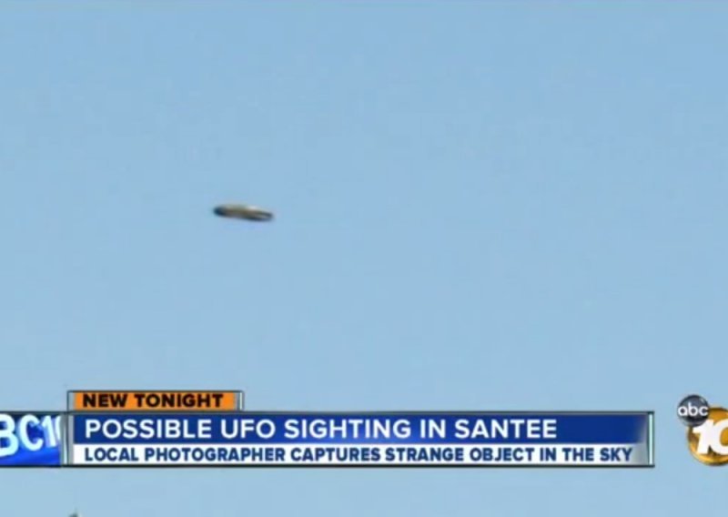 Amerikanka snimila NLO iznad San Diega?