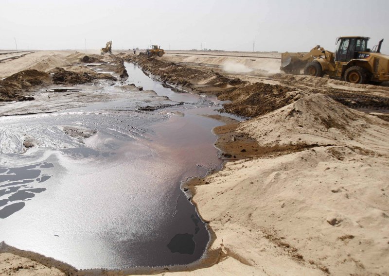 BP plaća 4,5 milijarde dolara za katastrofu na platformi