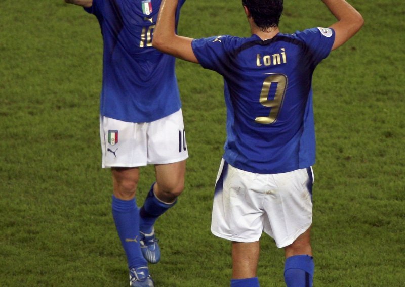 Totti i Toni kao filmski hit 'Avatar'