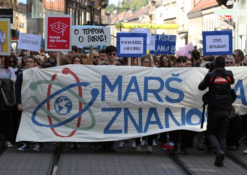Marš za znanost: 'Dok ministri plagiraju, mladi emigriraju'
