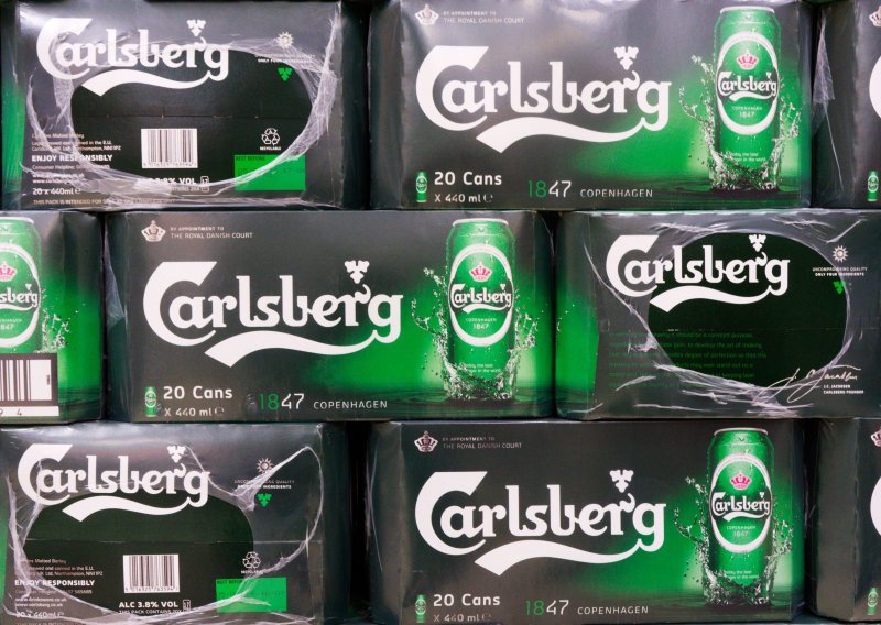 Carlsberg lošije poslovao zbog ograničenja u prodaji piva u Rusiji