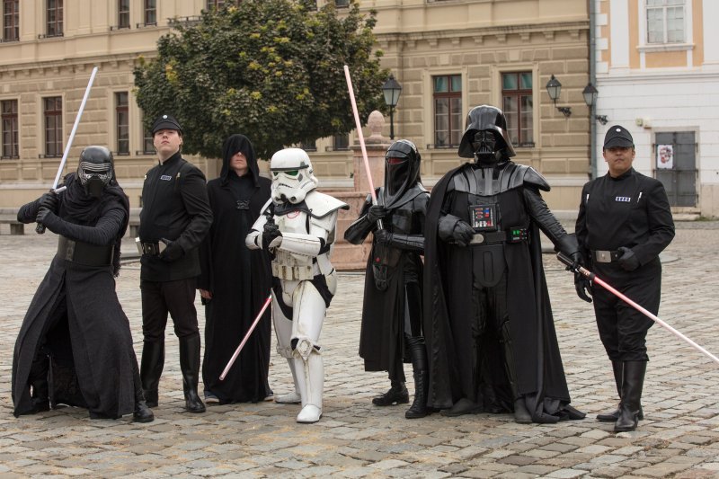 Star Wars tjedan u Osijeku završen mimohodom sudionika po Tvrđi