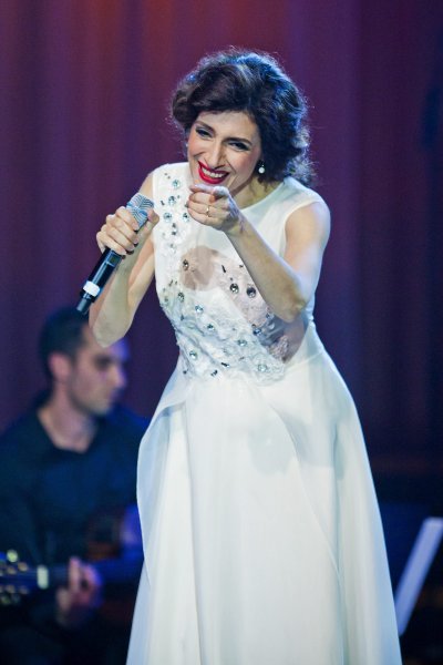 Doris Dragović (2012)