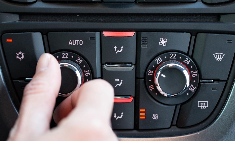 U ljetno vrijeme klima uređaj u vašem automobilu je od neprocjenjive vrijednosti