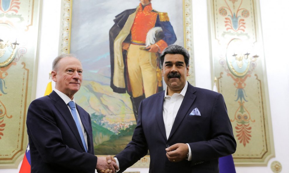 Prije Kube bio je u Venezueli. Nikolaj Patrušev i Nikolas Maduro