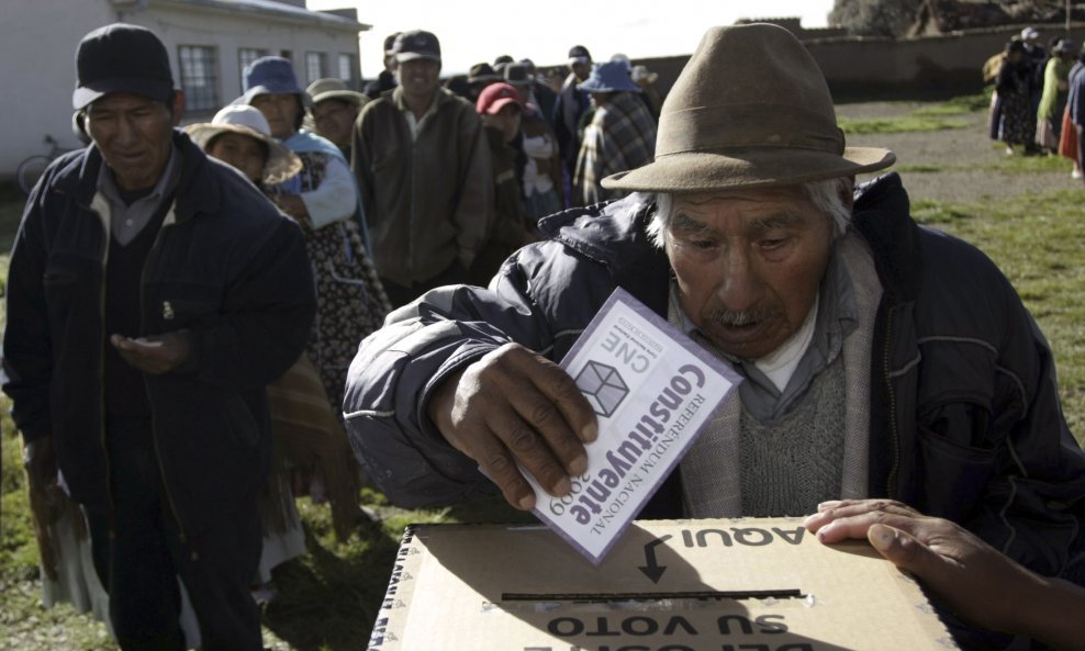 Referendum o socijalističkom uređenju Bolivije
