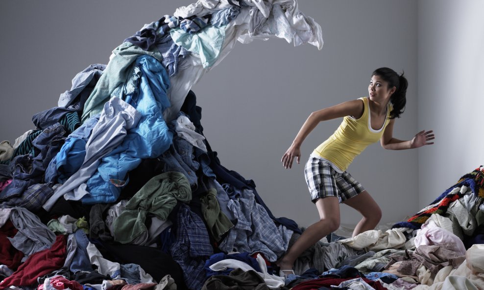 čišćenje doma odjeća roba žena
